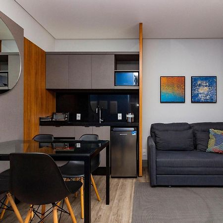 Aion Suites 303 - Lindo Apartamento Com Vista Para O Mar, A 60M Da Praia De Bombinhas, Com Piscina E Academia No Rooftop. ภายนอก รูปภาพ